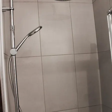 Duplex Acces Jacuzzi Illimite Z Apartment Villedieu-les-Poeles-Rouffigny